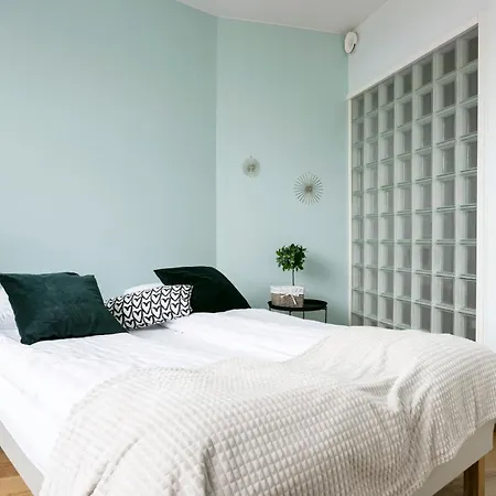 Apartament 2ndhomes Beautiful Kamppi Center With & Terrace *